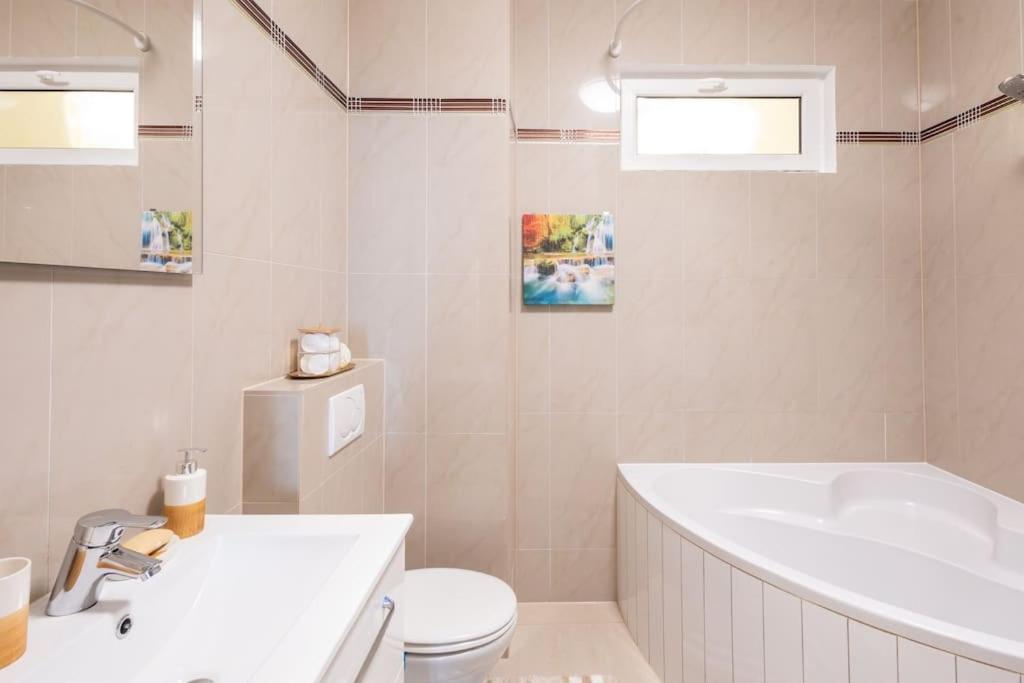 Diamond Apartment Вена Экстерьер фото