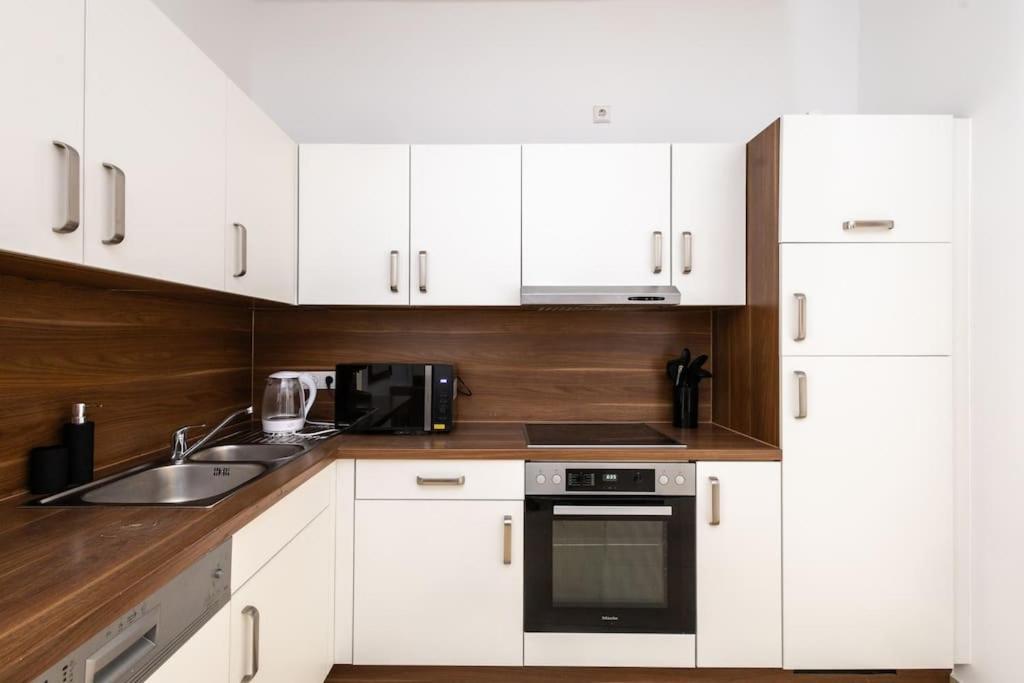 Diamond Apartment Вена Экстерьер фото